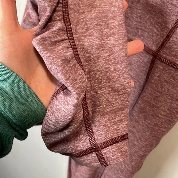 Lululemon Turn Around Tight Heathers Bordeaux Drama Size 4 - Picture 5 of 9